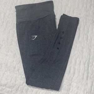 GYMSHARK workout leggings with scrunch booty